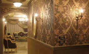 افضل مقاولين بالسعودية بروبيلدر معلم دهانات بالرياض ابو حسين معلم بويات وورق الجدران ومجالس تراثية