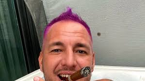 Kiderült, milyen viszonyban van Curtis exe és jelenlegi barátnője