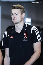 Join the discussion or compare with others! 2019 07 26 Matthijs De Ligt In Korea At Icn Jj Photo