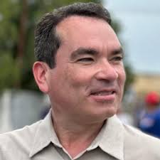 Michael Malave (@MichaelMalave10)