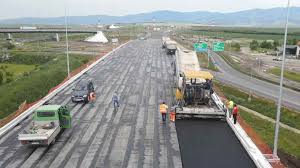 10 ofertanţi au contestat licitaţia. Video Pe Autostrada A10 SebeÈ™ Turda Primele AsfaltÄƒri La Nodul Rutier SebeÈ™ La Pasajul Rutier De La Bretelele 3 È™i 4 Ziarul Unirea