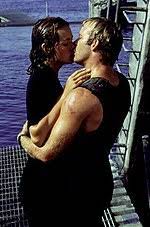 Deep blue sea was inspired by a macabre experience. Deep Blue Sea 1999 Film Wikipedia