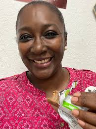 Donna Small-Robinson (@donnaesmallone) • Instagram photos and videos