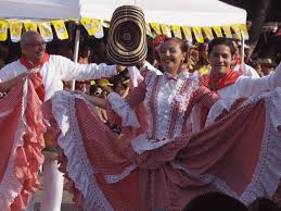 Colombians are predominantly roman catholic and speak spanish. 10 Colombian Music Genres You Need To Know About Learn More Than Spanish