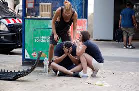 Resultado de imagem para fotos ou imagens do atentado nas Ramblas