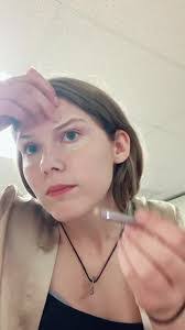 Savannah Redmond's Instagram, Twitter & Facebook