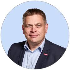 Vorstand und Geschäftsführung