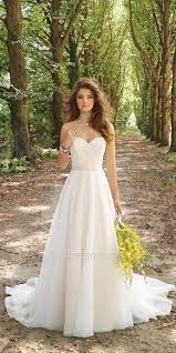 Entdecke rezepte, einrichtungsideen, stilinterpretationen und andere ideen zum ausprobieren. Corset Organza Wedding Dress By Camille La Vie Kleider Hochzeit Hochzeit Kleidung Ballkleid Hochzeit