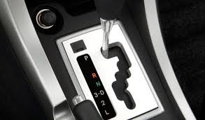 Untuk bawa kereta anda sendiri, ada prosedur yang perlu anda patuhi. Apanakbuat Cara Brek Enjin Dengan Betul Jika Memandu Kereta Automatik