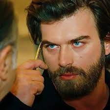 Özge özpirinçci, kıvanç tatlıtuğ'la çekeceği yeni diziyi ilk kez anlattı. Kivanc Tatlitug In 2021 Kivanc Tatlitug Beautiful People People