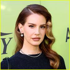 Cynthia Nixon & Max Take Manhattan: Photo 2641481