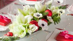 La présentation classique d'un arrangement floral se résume note : Deco Table Noel Un Diy Centre De Table Facile A Fabriquer Cote Maison