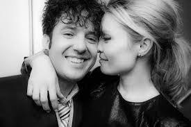 Victoria Dearing's Instagram, Twitter & Facebook