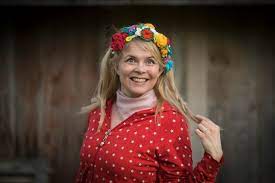 Heli laaksonen is the author of aurinko. Heli Laaksonen Poesi Plauderei In Zurich Svff Schweizer Vereinigung Der Freunde Finnlands