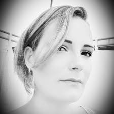 The Dwarf Orchid Crochet Pattern is also now available  https://natagorfinlayson.com/patterns/dwarf-orchid-crochet-pattern/