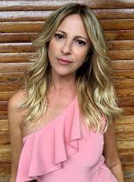 She has worked in several argentine telenovelas, such as sos mi vida, son amores, amor en custodia, los exitosos pells and los únicos. Claudia Fontan Nos Inspira Blog