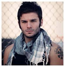 Pin By Adriana Paola Villanueva On Tempting Men Best Music Artists Puerto Rican Singers Singer Listen to albums and songs from pedro capó. pinterest