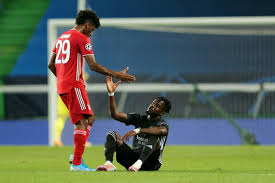 A turin, lyon s'est contenté d'un but et de défendre pour éliminer la juventus et accéder aux quarts de finale de la ligue des champions. Ligue Des Champions La Fin Du Reve De Lyon La Finale Opposera Le Psg Au Bayern Actu Lyon