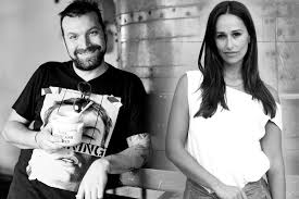 Born in sarajevo, ljubomir arrived in portugal in 1997. Rita Pereira E Ljubomir Stanisic Vao Ser Jurados Dos Blogs Do Ano Selfie