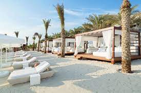 Eden Beach Club At Rixos Best Things To Do In Dubai Beach Lounge Dubai Beach Beach Cafe