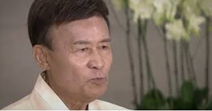 김원웅 광복회장 모친 '독립운동 논란'…보훈처 조사 너만 선조 있냐 광복회 또 충돌…'김원웅 멱살' 후손 징계 '김원웅 멱살' 광복회. Vb1ngw2kn Tlbm