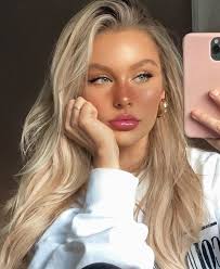 Bella Perry (izzyperry28)