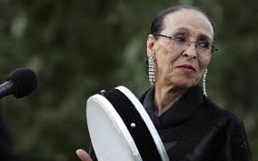 Qui accomplit le pélerinage histoire. Andre Azoulay S Moving Tribute To Hajja Hamdaouia Bergaag Morocco News