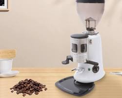 Image of coffee grinder hopper capacity