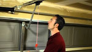 Their constant innovation merits a special chapter in this garage door openers guide. Genie Garage Door Opener Manual Disengage Youtube