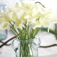 Calla lilies make gorgeously elegant wedding flowers, be it the case of bridal bouquets or centerpieces that feature this … if you are looking for unique flowers to complete your bridal look, then look no further: Artificial Calla Lily Bridal Wedding Bouquet Head Latex Real Touch Buy Calla Lily Artificial Calla Lily Real Touch Artificial Calla Lilly Product On Alibaba Com