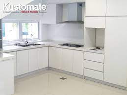 White Melamine Kitchen Cabinet Design Build For Dry Wet Kitchen Kustomate Cabinet Industry Malays Kitchen Cabinets Kitchen Remodel Kitchen Ideas Malaysia