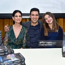 Kimberly Spacek, Jason Spacek, Anthony Ziccardi and Katherine... News Photo 