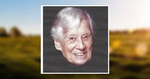 Sharon Woolery's Instagram, Twitter & Facebook