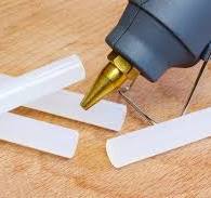 What Materials Do Manufacturers Use to Make Hot Melt?