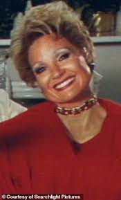 Maybe you would like to learn more about one of these? Jessica Chastain Sat Through Four Hours Of Hair Makeup And Prosthetics For Tammy Faye Bakker Film Daily Mail Online