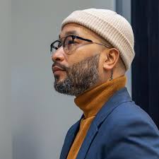 Mary Benton, Houston, Texas I am the Communications Director for the mayor  of Houston, the nation's fourth-largest city. Mayors are the elected  officials who are closest to the people. The mayor I