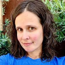 Emily Geise's Instagram, Twitter & Facebook