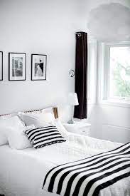 Utfordring Soverom Galleri Ii Nib Black White Bedrooms White Bedroom Design Bedroom Design