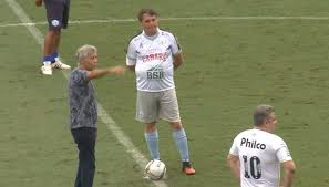 Acompanhe as extrações de goias: Bolsonaro Entra Em Campo E Participa De Jogo De Futebol No Litoral De Sp Santos E Regiao G1