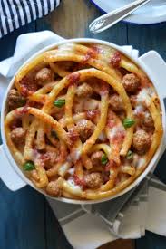 Pasta con polpette al forno. Ziti Al Forno Con Polpettine Caramellosalato It