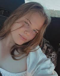 Jess Tritton (@jess_tritton_) • Instagram photos and videos