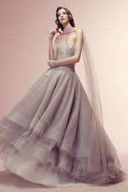 Visualizza altre idee su sposo, abiti da sposa, abiti. Idee Abiti Da Sposa Colorati 2014 Foto Stylosophy
