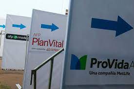 El retiro de fondos es efectivo solo para pensionados que tengan sus ahorros previsionales en una afp, es decir, quienes reciban una renta vitalicia de una compañía de seguros no pueden. No Hice El Primer Retiro Del 10 De Las Afp Puedo Hacer Los Dos Juntos Ahora La Tercera