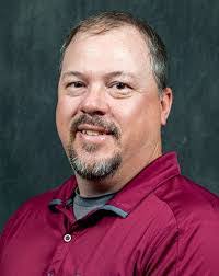 Lana Ledford's Instagram, Twitter & Facebook