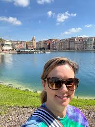 Kindly please can anyone tell me if Flight of the Hippogriff and Forbidden  Journey are the same as Orlando and Hollywood? 🙂 Thank you 💜