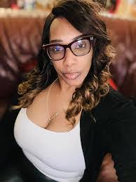 Alyssa Ladner's Instagram, Twitter & Facebook