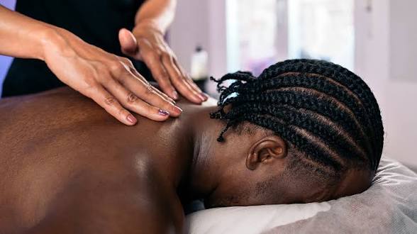 Relaxing massage treatment