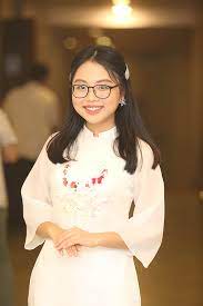 Null, do bộ tttt cấp ngày : PhÆ°Æ¡ng Má»¹ Chi Ra Dang Thiáº¿u Ná»¯ Trong Bá»™ Ao Dai ThÆ°á»›t Tha Va Ä'oi Giay Cao Got Giáº£i Tri