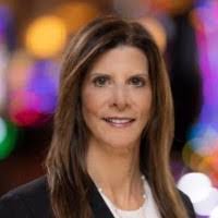 Nancy Martinelli's Instagram, Twitter & Facebook