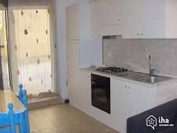 Consulta gli annunci immobiliari di case in affitto disponibili a terracina. Appartamento In Affitto In Un Palazzotto A Terracina Iha 462